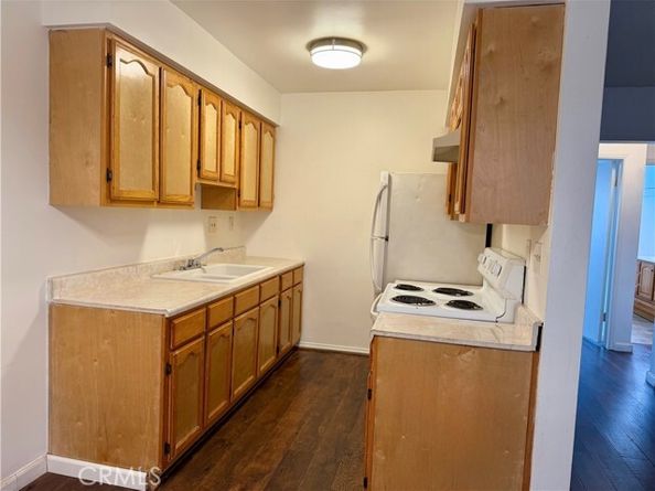 335 Cedar 212, Long Beach CA 90802