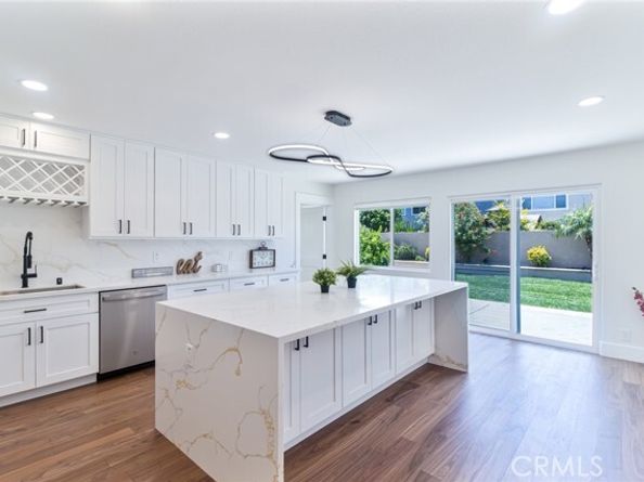 4122 Loma, Irvine CA 92604