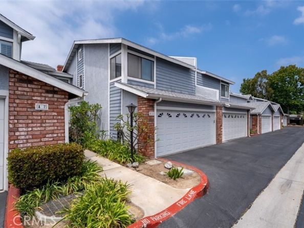 939 W 19th, Costa Mesa CA 92627