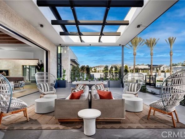 130 Paddlewheel, Lake Forest (el Toro) CA 92630