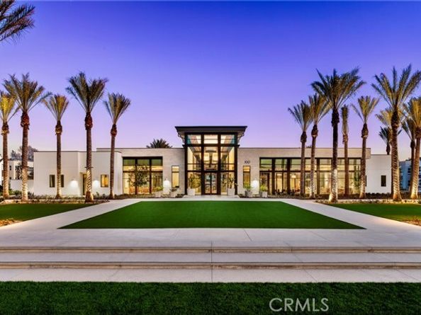 130 Paddlewheel, Lake Forest (el Toro) CA 92630