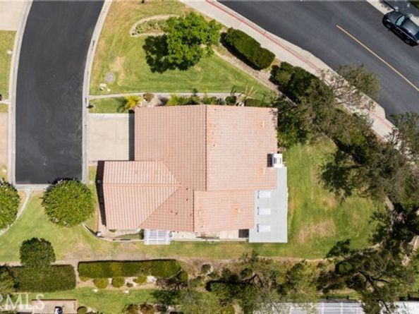 23721 Villena, Mission Viejo CA 92692