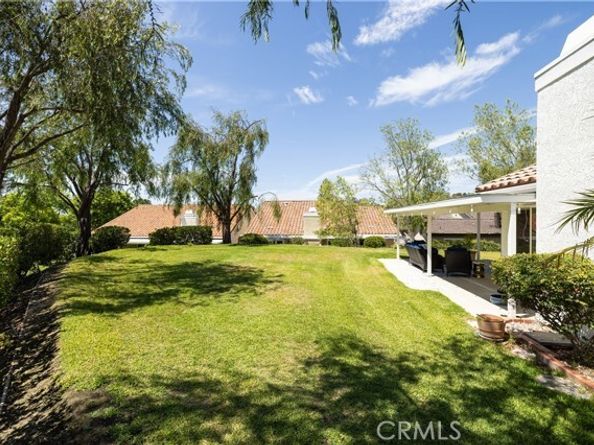 23721 Villena, Mission Viejo CA 92692