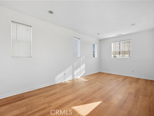 13346 Los Olivos Road, Sylmar (los Angeles) CA 91342