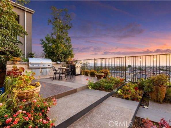 545 Serrano Summit Drive, Lake Forest (el Toro) CA 92630