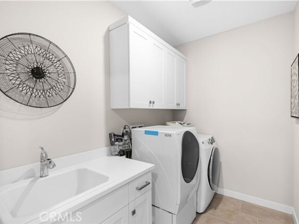 545 Serrano Summit Drive, Lake Forest (el Toro) CA 92630