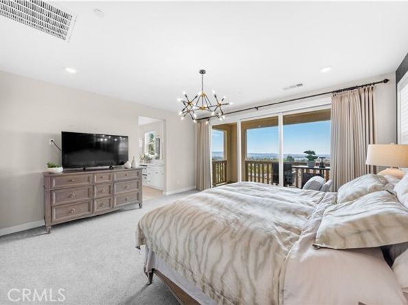 545 Serrano Summit Drive, Lake Forest (el Toro) CA 92630