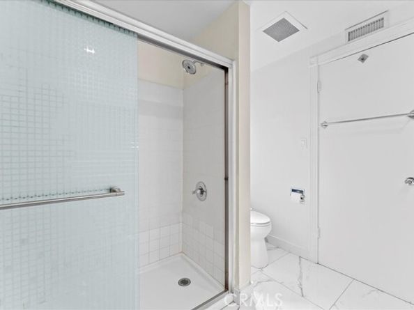 4121 Regal Oak Drive, Encino (los Angeles) CA 91436