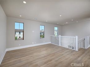 118 Oakstone, Irvine CA 92618