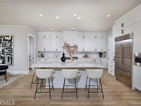 118 Oakstone, Irvine CA 92618