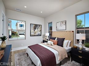 118 Oakstone, Irvine CA 92618