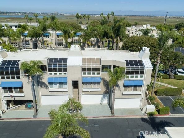 3393 Tempe, Huntington Beach CA 92649
