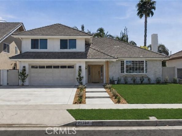 20302 Craimer Lane, Huntington Beach CA 92646