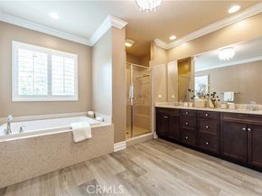 3 Silver Spruce Ct, Lake Forest (el Toro) CA 92630