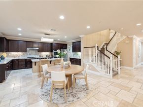 3 Silver Spruce Ct, Lake Forest (el Toro) CA 92630