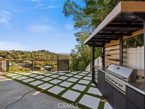 1312 Peacock Hill, Tustin CA 92705