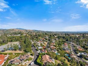 1312 Peacock Hill, Tustin CA 92705