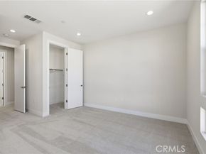 130 Paddlewheel, Lake Forest (el Toro) CA 92630