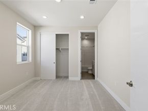 130 Paddlewheel, Lake Forest (el Toro) CA 92630