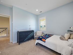 627 E Orange Blossom Way, Azusa CA 91702