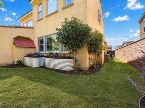 627 E Orange Blossom Way, Azusa CA 91702