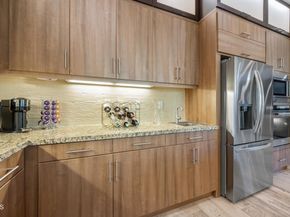 627 E Orange Blossom Way, Azusa CA 91702