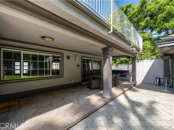 11372 Dona Teresa Drive, Studio City (los Angeles) CA 91604