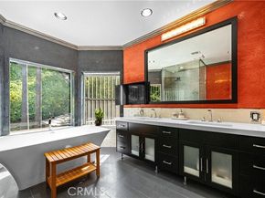 11372 Dona Teresa Drive, Studio City (los Angeles) CA 91604