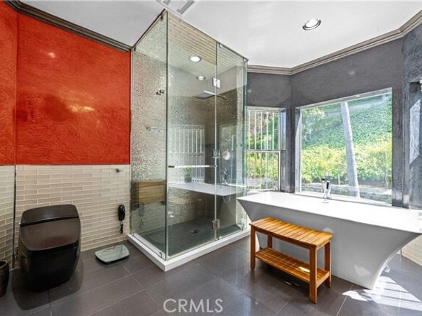 11372 Dona Teresa Drive, Studio City (los Angeles) CA 91604
