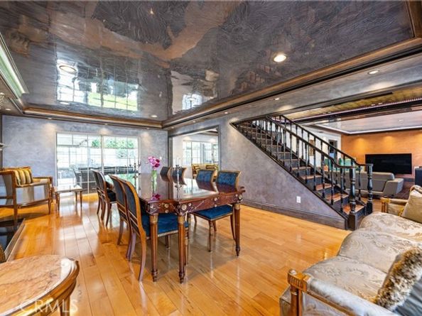 11372 Dona Teresa Drive, Studio City (los Angeles) CA 91604