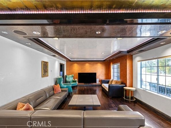 11372 Dona Teresa Drive, Studio City (los Angeles) CA 91604