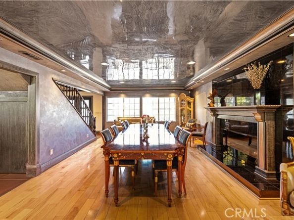 11372 Dona Teresa Drive, Studio City (los Angeles) CA 91604