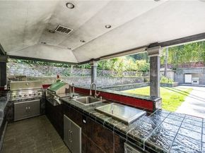 11372 Dona Teresa Drive, Studio City (los Angeles) CA 91604