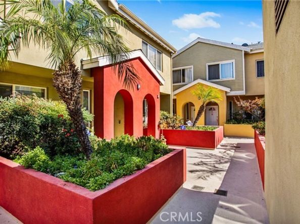 1500 Pine, Long Beach CA 90813