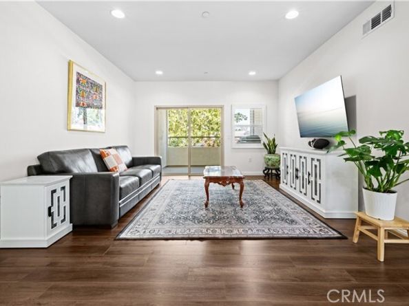 401 S Anaheim 3, Anaheim CA 92805