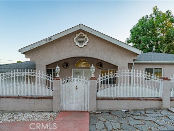 13150 Aztec, Sylmar (los Angeles) CA 91342