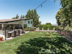 3960 Ellenita, Tarzana (los Angeles) CA 91356