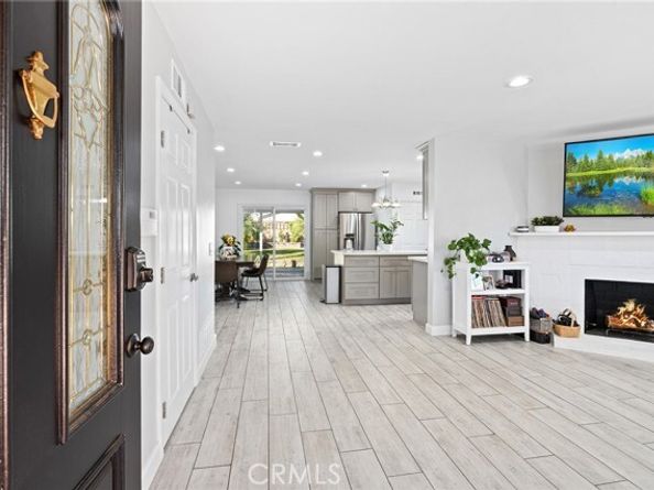 6609 Birchton Avenue, West Hills (los Angeles) CA 91307