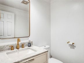 22158 Rayen, West Hills (los Angeles) CA 91304