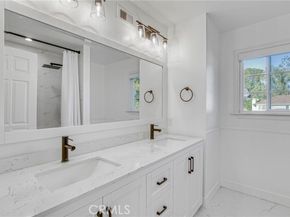 22158 Rayen, West Hills (los Angeles) CA 91304