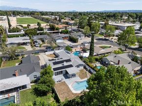 8353 Chimineas, Northridge (los Angeles) CA 91325