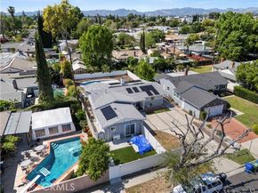 8353 Chimineas, Northridge (los Angeles) CA 91325