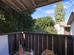 15080 Victory 205, Van Nuys (los Angeles) CA 91411