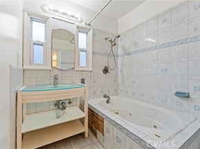 11170 Burbank, North Hollywood (los Angeles) CA 91601