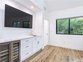 8602 Shoshone, Northridge (los Angeles) CA 91325
