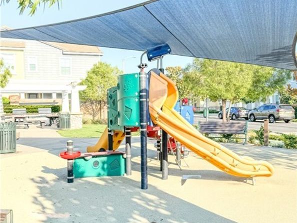 1906 Apple Tree Place, Upland CA 91784