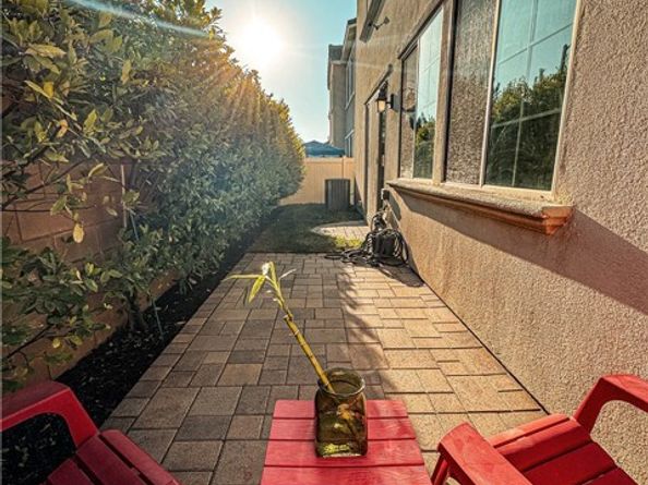 1906 Apple Tree Place, Upland CA 91784