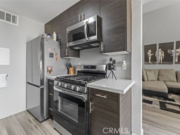 4311 Colfax Avenue 222, Studio City (los Angeles) CA 91604