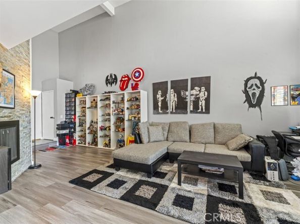 4311 Colfax Avenue 222, Studio City (los Angeles) CA 91604