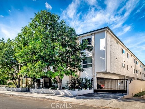 5315 Zelzah Avenue 6, Encino (los Angeles) CA 91316